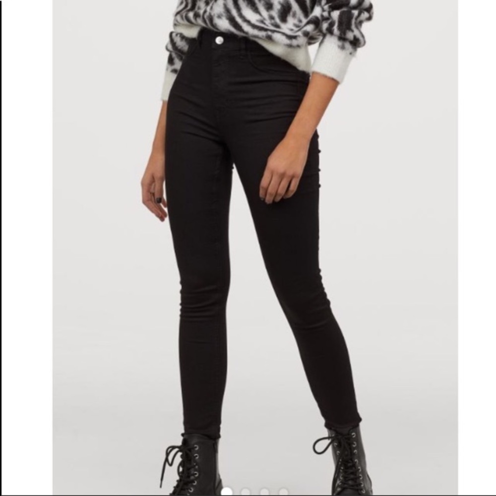 H&M Black Skinny Jeans